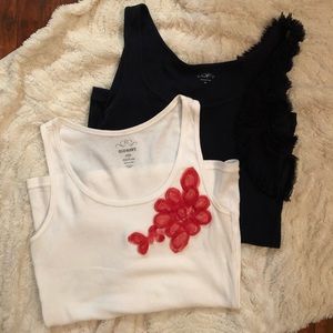 Bundle- 2 tanks. Both medium